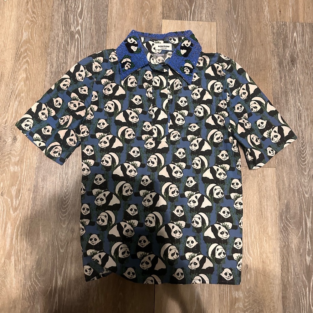 Unique Au Jour Le Jour panda button Shirt size
